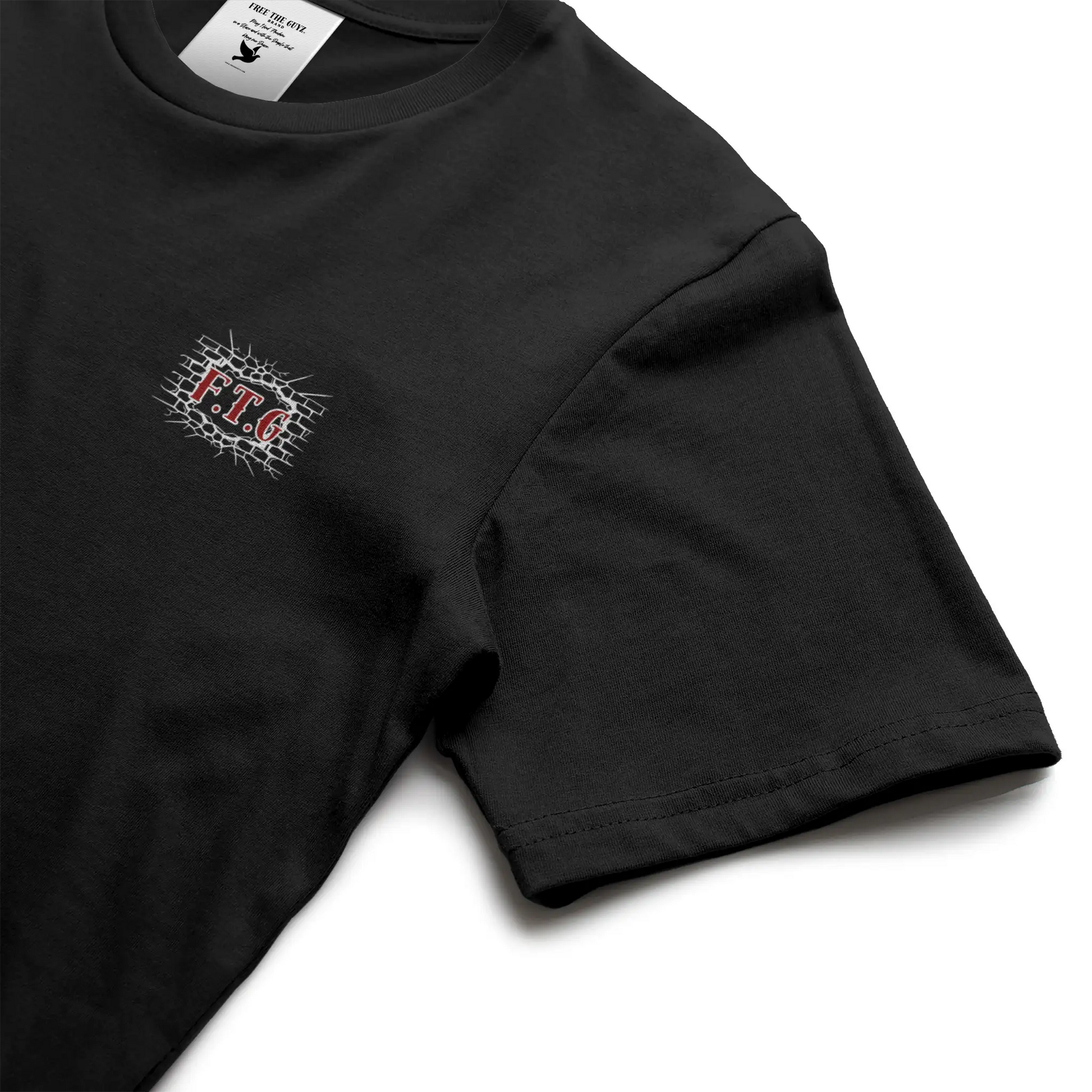 Free The Guyz Circle of Locks- Red/White